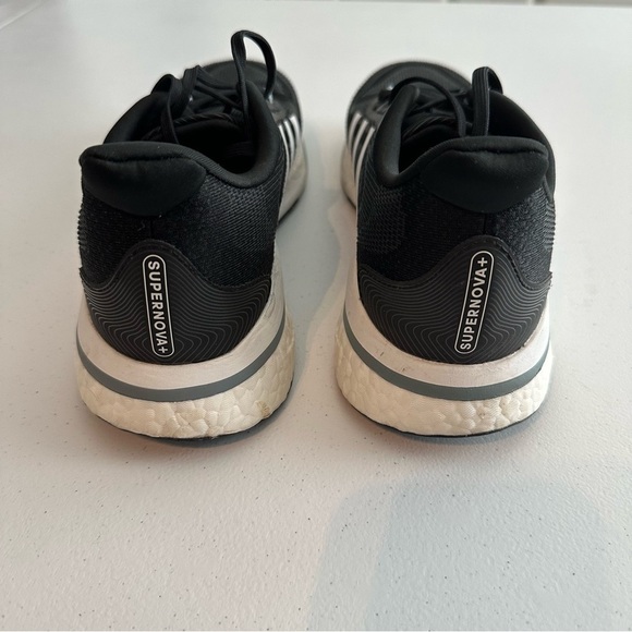 adidas Women's Supernova Running Shoes Size 8.5 GX2905 - Picture 3 of 6